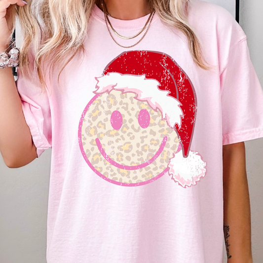 Leopard Christmas Face Comfort Color Graphic Tee